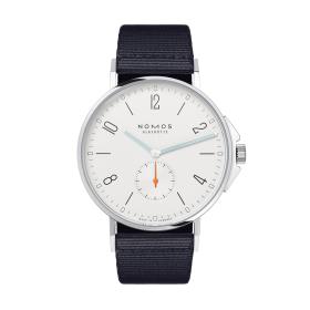 NOMOS Glashütte Ahoi 555