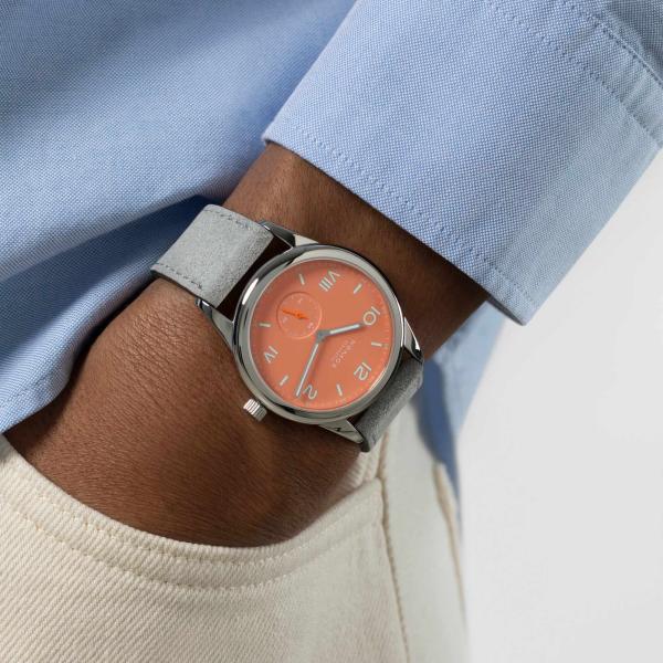 NOMOS Glashütte Club Campus cream coral (Ref: 725.GB)