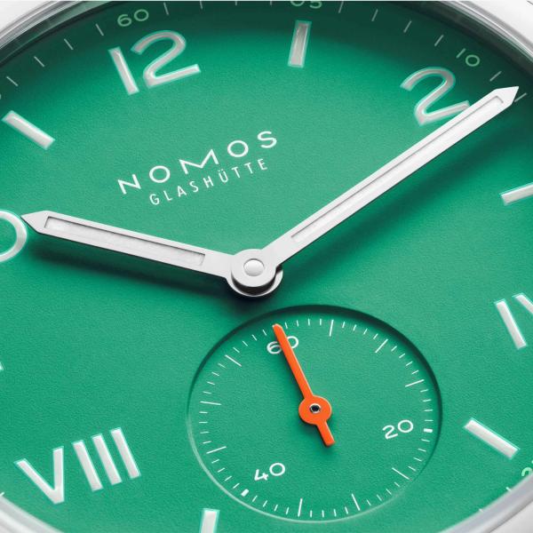 NOMOS Glashütte Club Campus cream coral (Ref: 715.GB)