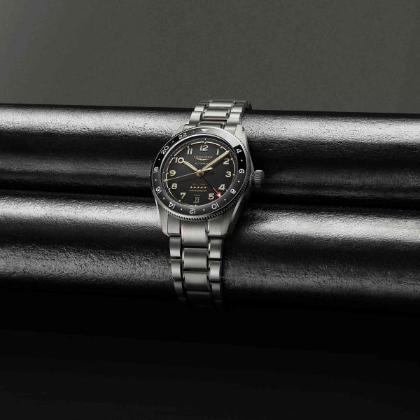 Longines LONGINES SPIRIT ZULU TIME TITANIUM (Ref: L3.802.1.53.6)