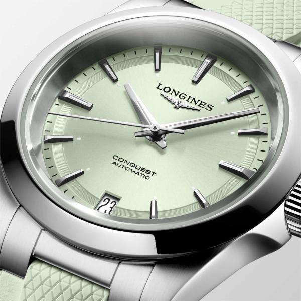 Longines Conquest (Ref: L3.430.4.02.9)